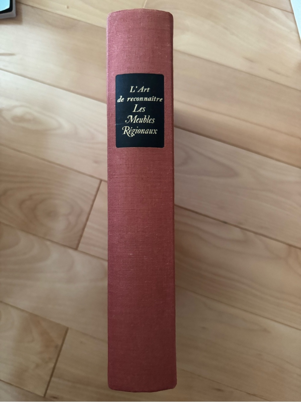 L’art de reconnaître les meubles régionaux livre